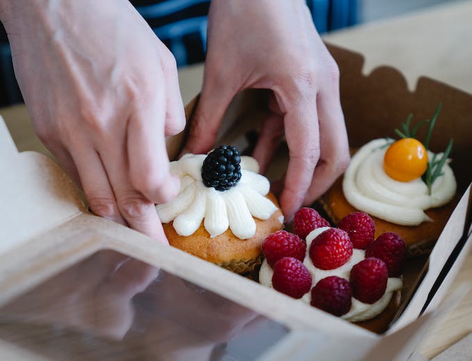 cake packaging